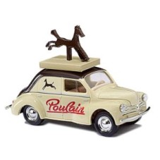 Renault 4 CV poulain