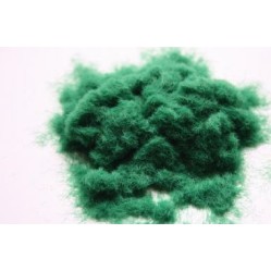 dark green grass
