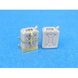 IDF 20l water can with holder set