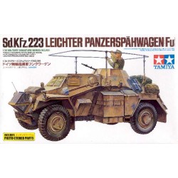 SD.KfZ.223 Leichter Panzerspähwagen