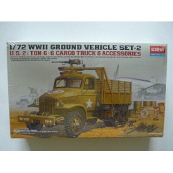 US 2,5 ton 6x6x cargo truck and accessories