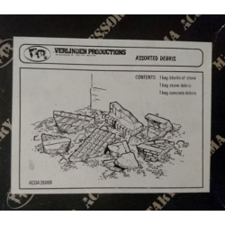 Assorted debris