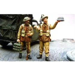 British Army PIAT Team